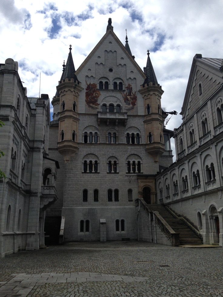 20160611_120909977_iOS